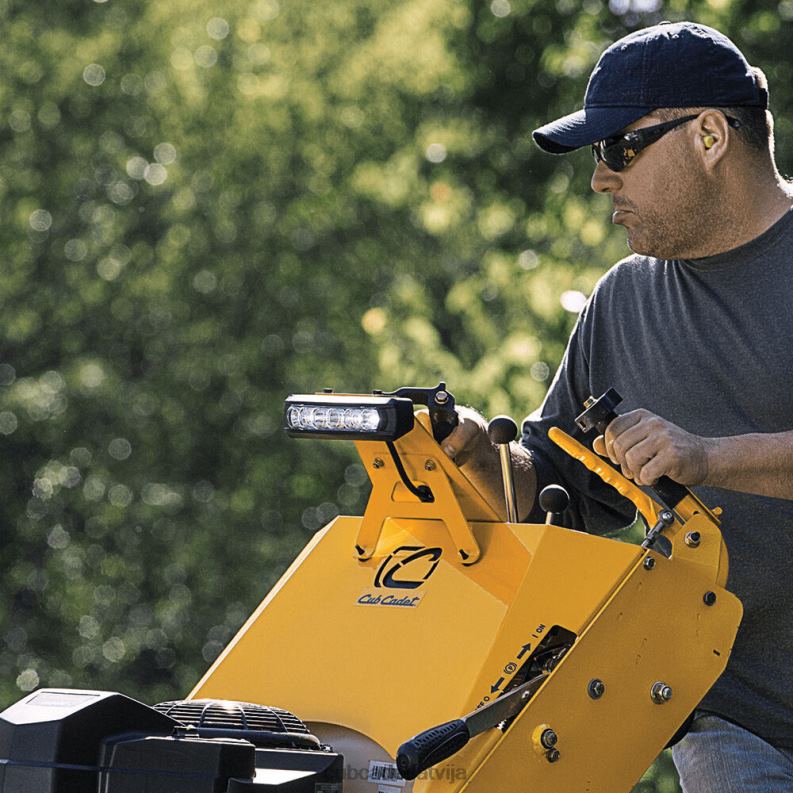 Cub Cadet LED gaismas komplekts piederums HD0Z4304