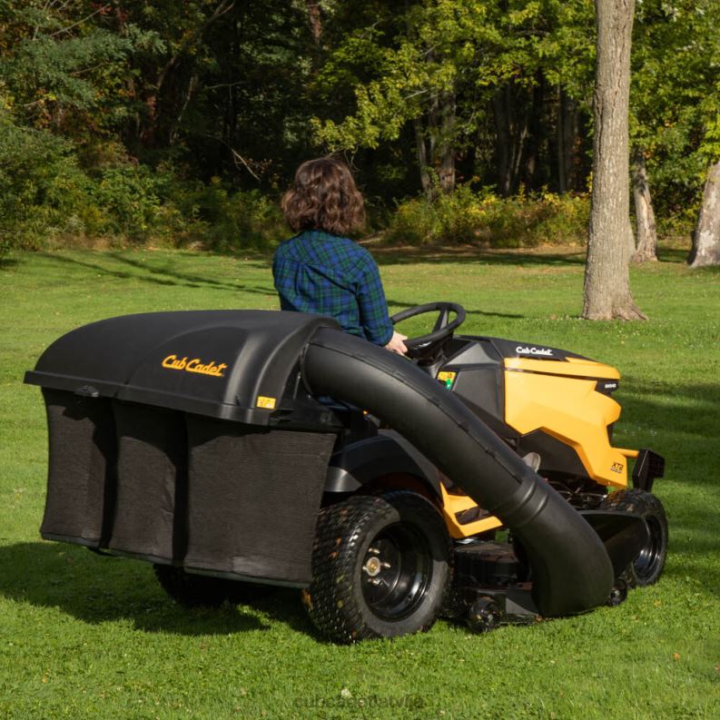 Cub Cadet trīskāršs maisītājs 50 un 54 collu klājiem piederums HD0Z457